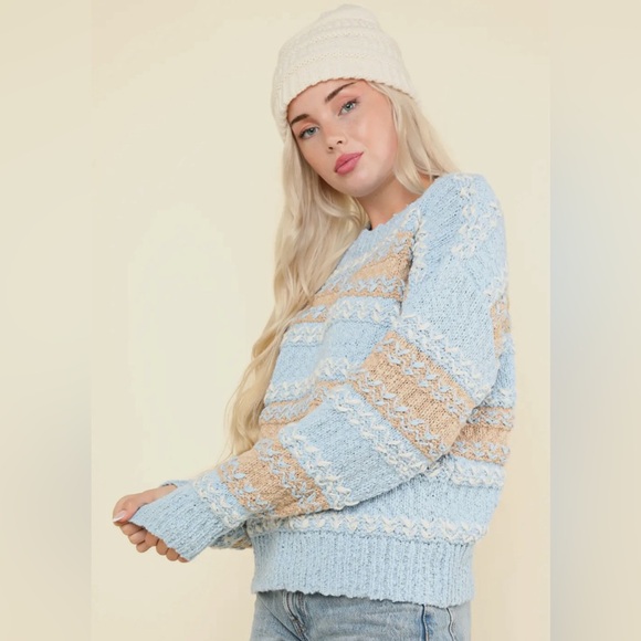 Karley colorblock fuzzy knit sweater - Picture 2 of 5